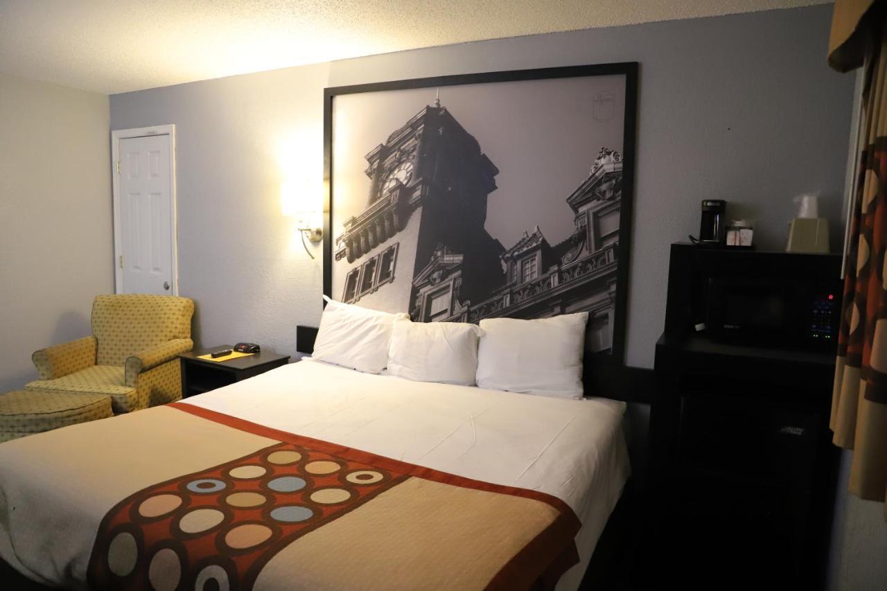 Super 8 By Wyndham Richmond Airport Va Hotell Sandston Eksteriør bilde