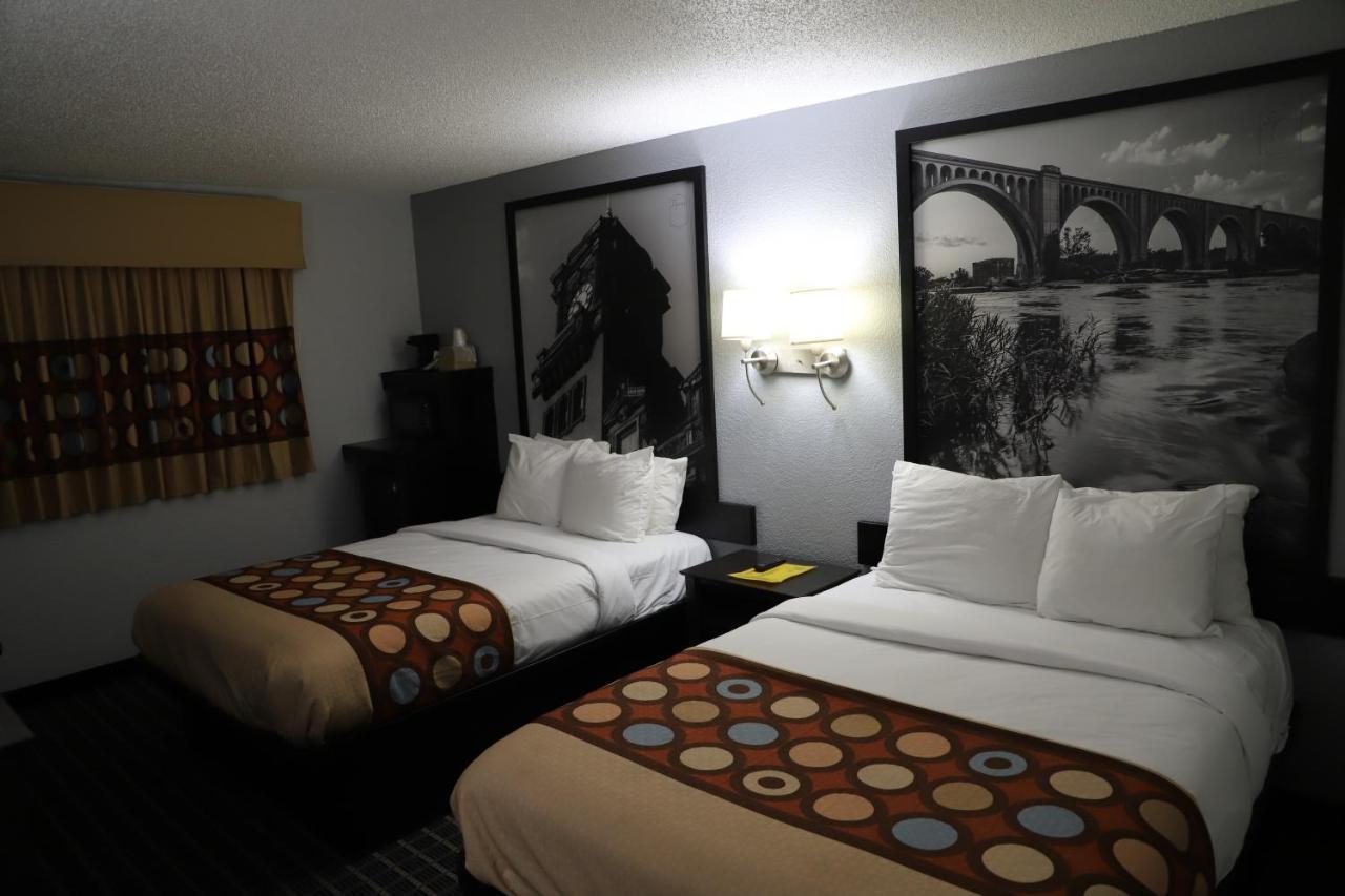 Super 8 By Wyndham Richmond Airport Va Hotell Sandston Eksteriør bilde